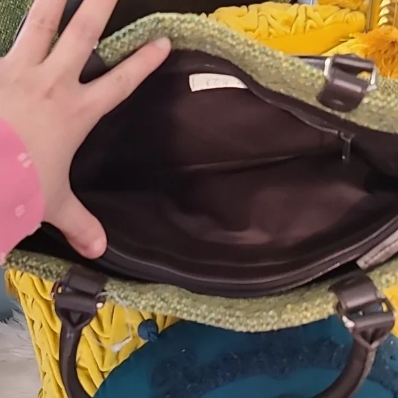 Like New ANN TALOR LOFT Vintage Purse - Picture 8 of 17